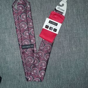 BILL ROBINSON Men's Tie & Hanky Paisley Red Black Beige 58L 3.5W MINT Retail$89